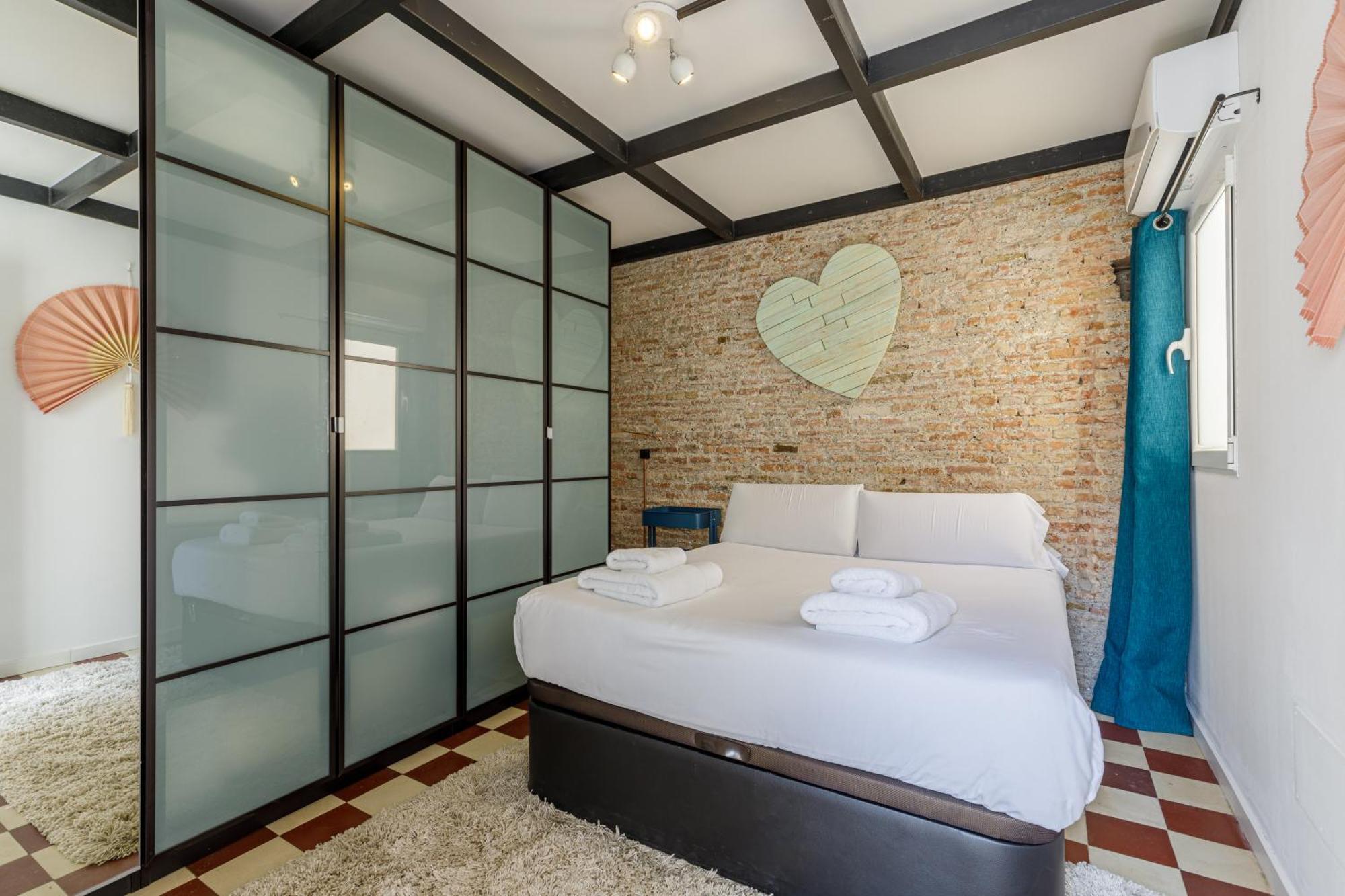 Six Apartments By Caleta Homes Málaga Eksteriør billede