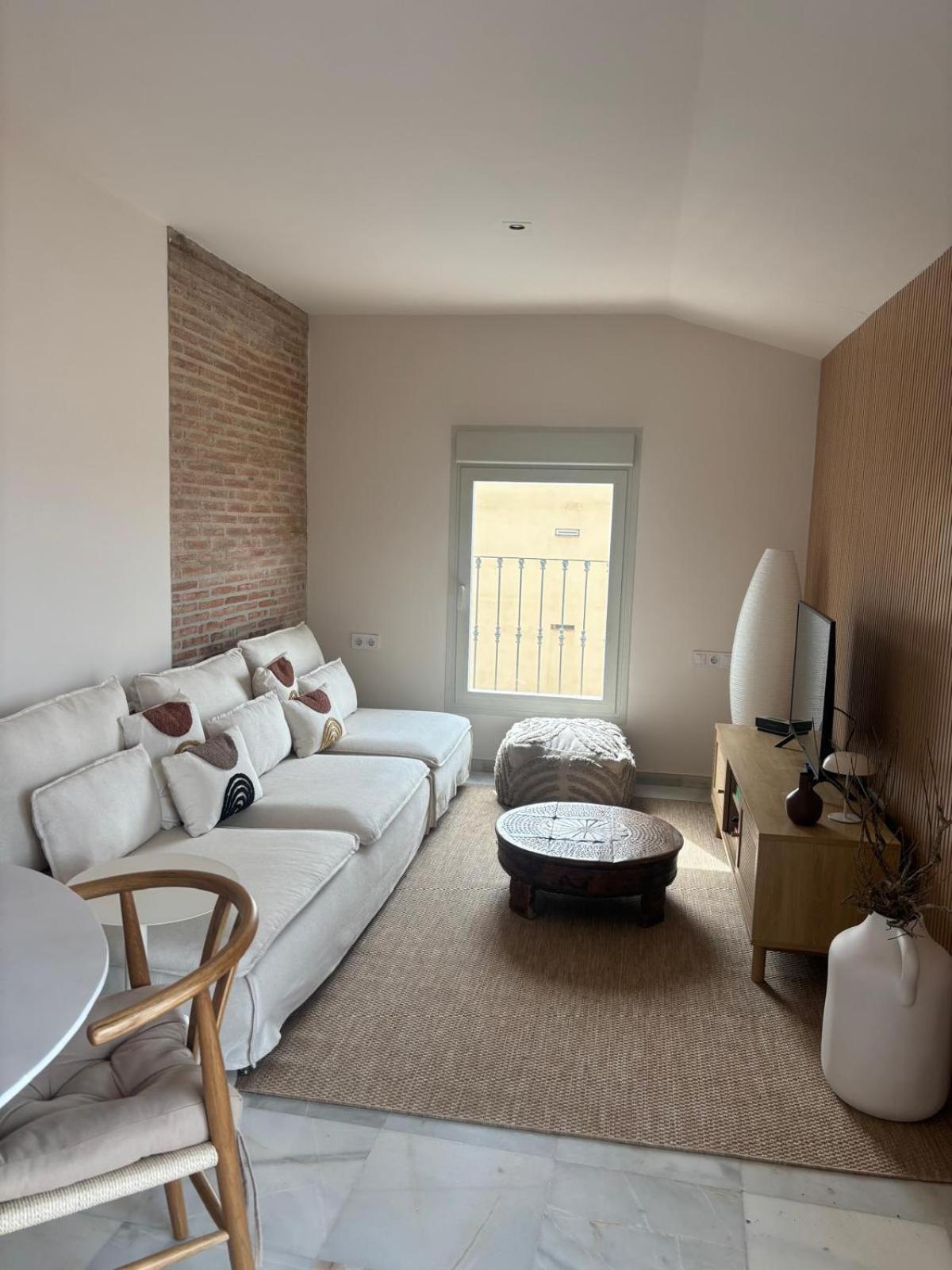 Six Apartments By Caleta Homes Málaga Eksteriør billede