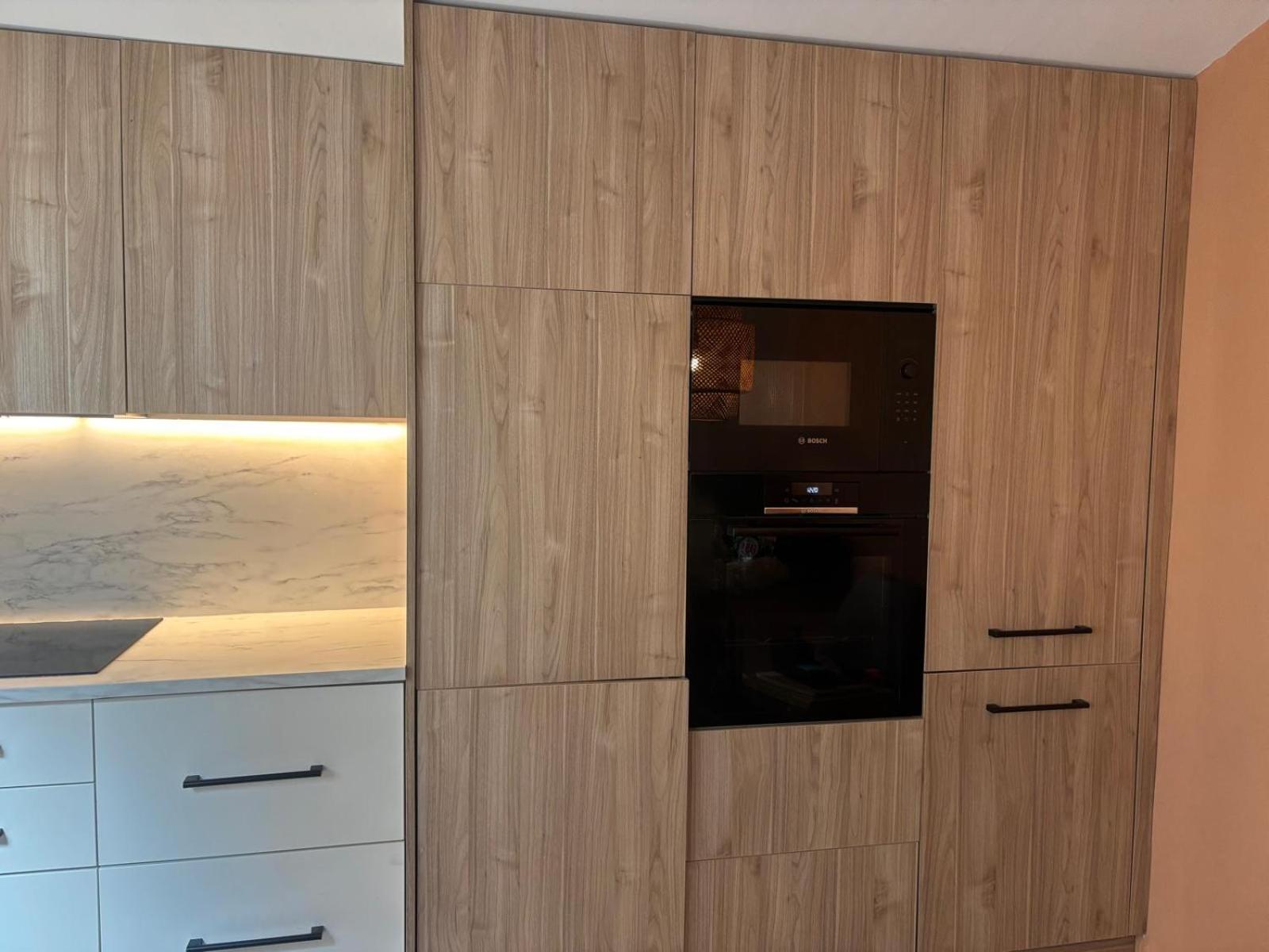 Six Apartments By Caleta Homes Málaga Eksteriør billede