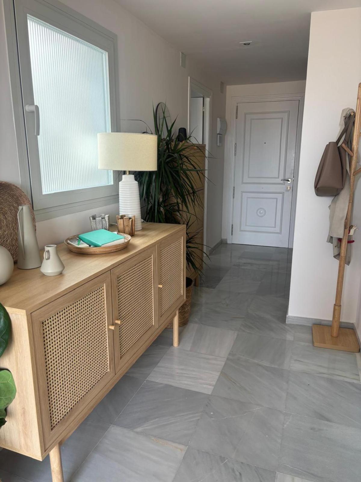 Six Apartments By Caleta Homes Málaga Eksteriør billede